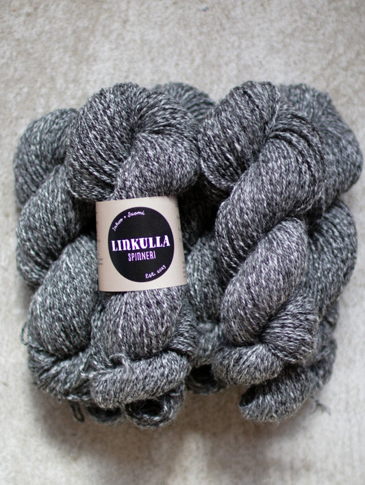 Linkulla's alpaca yarn - worsted